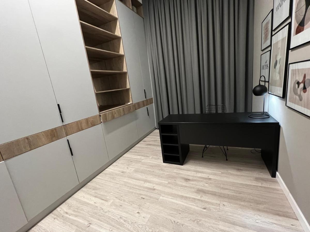 Four Bedroom Apartment, Old Town Boekarest Buitenkant foto